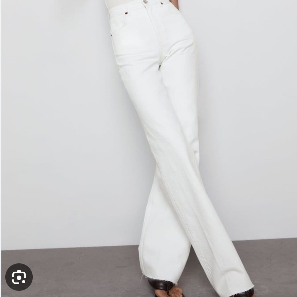 Zara - Full Length Straight Leg Jeans